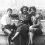 Milano 1953 - Gerry con la mamma e Luisa